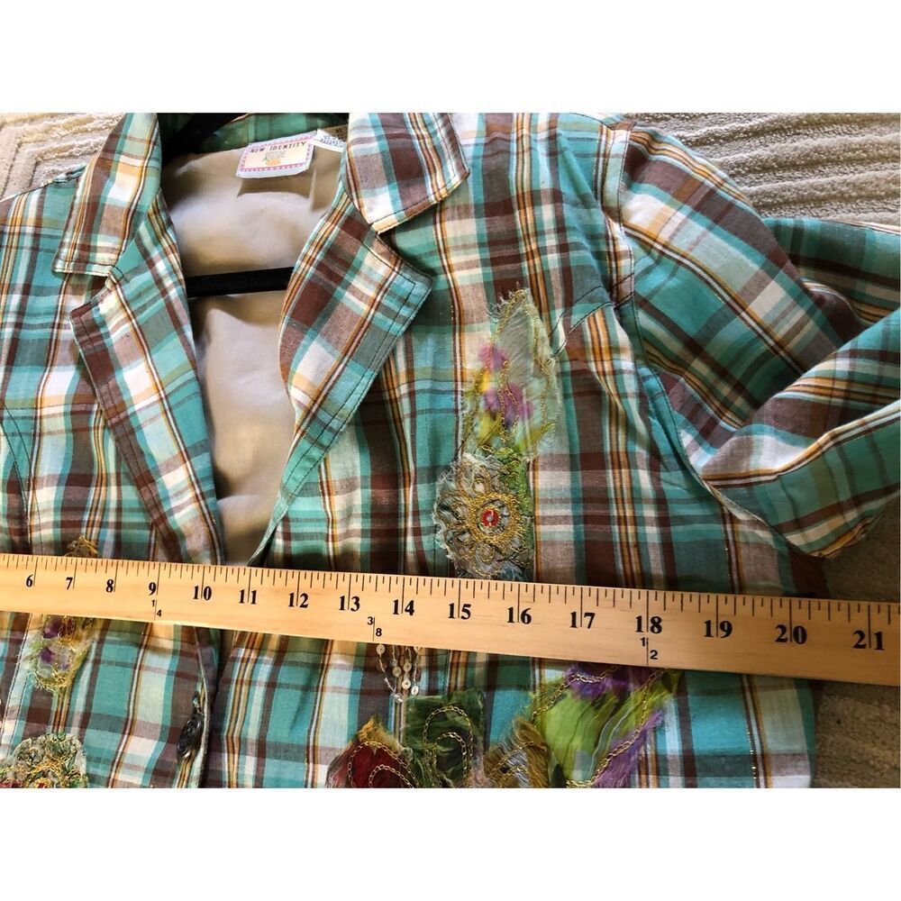 Plaid Blazer with Floral Embroidery - Picture 7 of 13